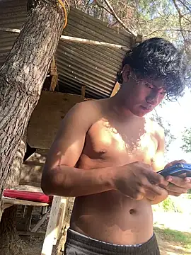 Snapshot of VRGUD0N19cm chatting on July 15, 3:06 pm VRGUD0N19cm online show from July 15, 3:06 pm