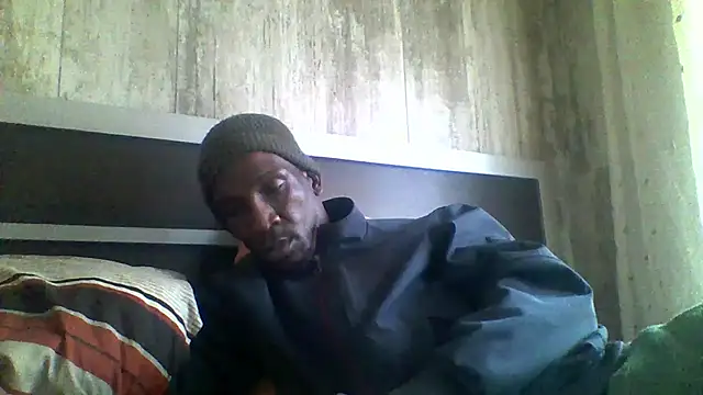 Snapshot of longdickson12345 chatting on June 2, 5:42 am longdickson12345 online show from June 2, 5:42 am