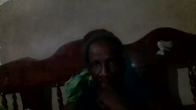 Snapshot of longdickson12345 chatting on June 8, 2:12 am longdickson12345 online show from June 8, 2:12 am