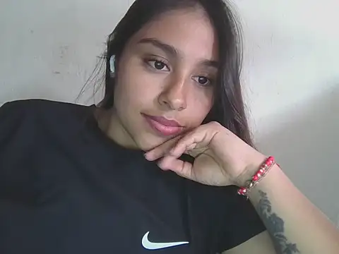 zairabreze online show from March 25, 9:10 pm