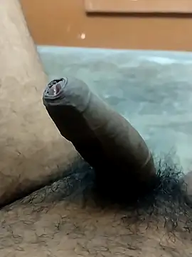 Snapshot of OnlyWonders84 chatting on November 10, 2:27 pm OnlyWonders84 online show from November 10, 2:27 pm