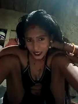 Snapshot of Hot_Riya33A chatting on September 28, 2:44 pm Hot Riya33A online show from September 28, 2:44 pm