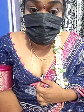 Snapshot of sujuta chatting on April 17, 5:27 pm sujuta online show from April 17, 5:27 pm
