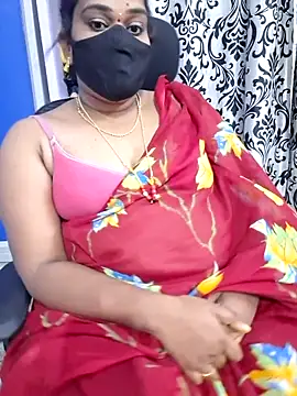 Snapshot of sujuta chatting on April 23, 5:04 pm sujuta online show from April 23, 5:04 pm