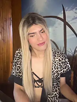 Samantha loch online show from June 10, 2:49 pm