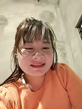 kute-00 online show from January 6, 1:04 pm