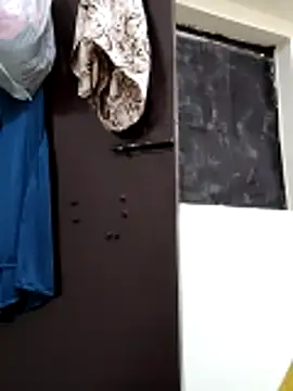 Shikha-mehra7 online show from December 21, 10:00 am