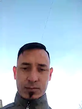 Snapshot of JuanD_vero chatting on January 6, 11:25 am JuanD vero online show from January 6, 11:25 am