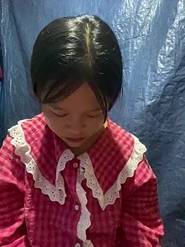 Snapshot of O_o_UwU_o_O chatting on September 23, 1:08 am O o UwU o O online show from September 23, 1:08 am