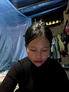 O o UwU o O online show from November 12, 8:15 am