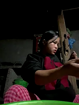 O o UwU o O online show from November 18, 1:44 am