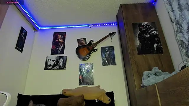 moonligth18 online show from March 18, 11:08 pm