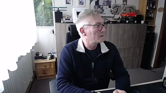 Snapshot of randyandy67 chatting on January 12, 12:32 pm randyandy67 online show from January 12, 12:32 pm