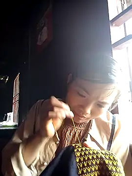 Snapshot of ngan-cute chatting on May 16, 9:06 am ngan-cute online show from May 16, 9:06 am