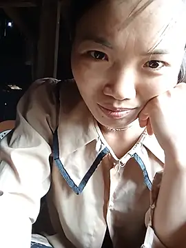 Snapshot of ngan-cute chatting on June 17, 7:11 am ngan-cute online show from June 17, 7:11 am