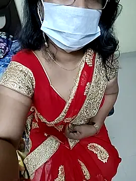 Snapshot of tamilmaha12 chatting on October 18, 8:15 am tamilmaha12 online show from October 18, 8:15 am