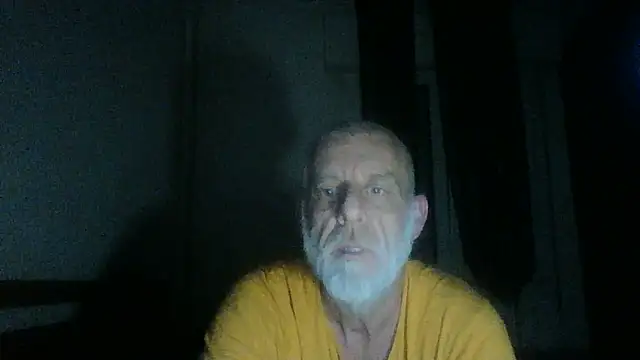 Snapshot of Pigna16PSRN chatting on March 15, 11:00 pm Pigna16PSRN online show from March 15, 11:00 pm