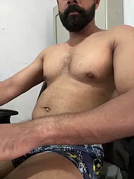 Vineeth3906 online show from April 20, 8:28 am