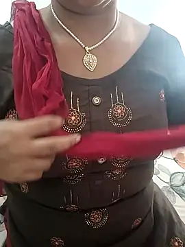 Snapshot of angel_ridhi chatting on September 11, 4:34 am angel ridhi online show from September 11, 4:34 am