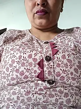 Snapshot of angel_ridhi chatting on November 20, 7:08 am angel ridhi online show from November 20, 7:08 am