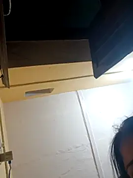 Snapshot of angel_ridhi chatting on February 25, 1:48 am angel ridhi online show from February 25, 1:48 am