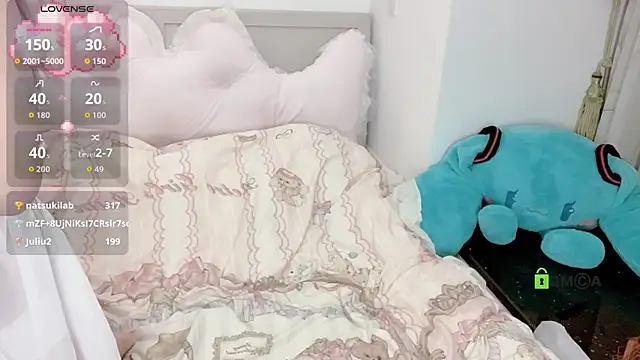 liuruyuan888 online show from November 4, 2:27 pm