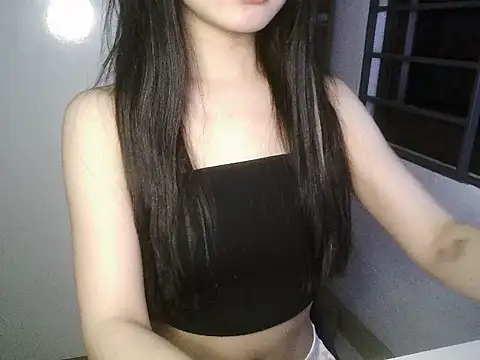 Snapshot of Annabelle-e chatting on November 11, 4:51 pm Annabelle-e online show from November 11, 4:51 pm