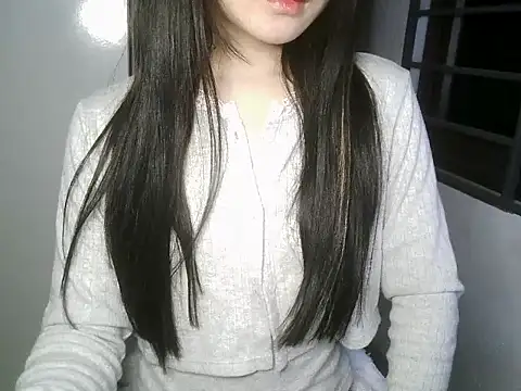 Snapshot of Annabelle-e chatting on January 6, 5:27 pm Annabelle-e online show from January 6, 5:27 pm