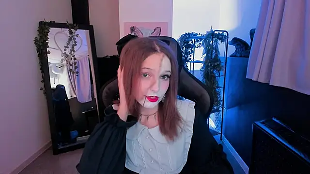 Snapshot of JenniferKiim chatting on October 31, 2:29 pm JenniferKiim online show from October 31, 2:29 pm