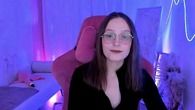 Snapshot of JenniferKiim chatting on November 29, 11:35 am JenniferKiim online show from November 29, 11:35 am