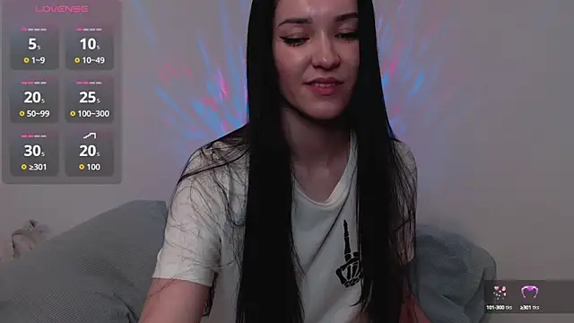 Snapshot of Veliora chatting on October 8, 2:58 pm Veliora online show from October 8, 2:58 pm