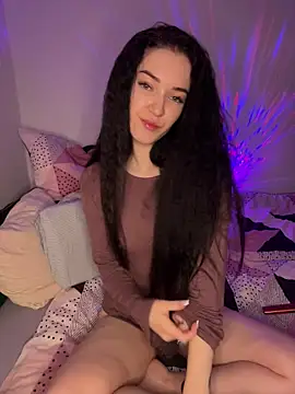 Veliora online show from January 8, 5:59 pm