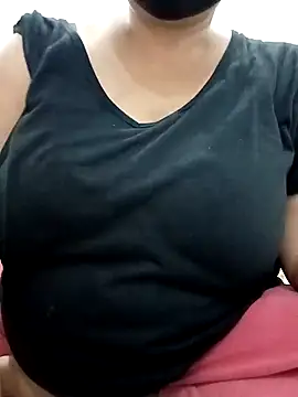 Snapshot of Rakhi_sawant143 chatting on September 12, 1:38 am Rakhi sawant143 online show from September 12, 1:38 am