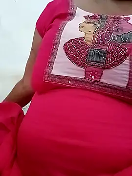 Snapshot of Rakhi_sawant143 chatting on September 24, 8:39 am Rakhi sawant143 online show from September 24, 8:39 am