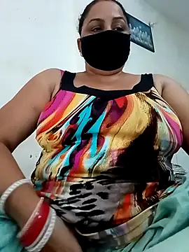 Snapshot of Rakhi_sawant143 chatting on September 29, 9:25 am Rakhi sawant143 online show from September 29, 9:25 am