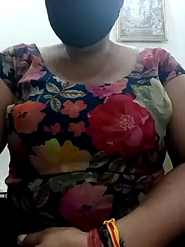 Snapshot of Rakhi_sawant143 chatting on October 28, 2:26 am Rakhi sawant143 online show from October 28, 2:26 am