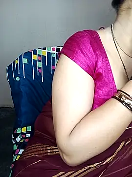 Oh 011 online show from March 6, 4:47 pm