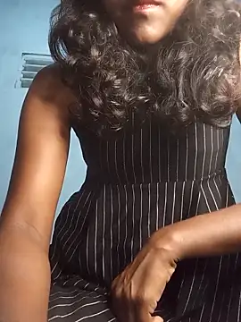 venuki ihalagamage online show from April 12, 4:56 pm