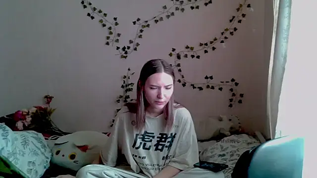  kikiclark   online show from November 15, 10:34 am