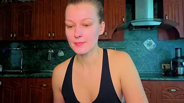 MysticVenus  online show from March 19, 7:01 am