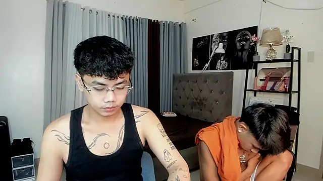 mightyhotcock online show from October 23, 4:50 pm
