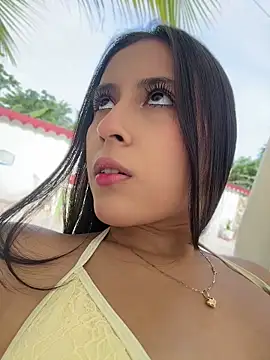 Snapshot of Juanita-Diaz chatting on June 3, 8:36 pm Juanita-Diaz online show from June 3, 8:36 pm