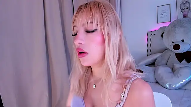 Mayajhons online show from November 7, 12:27 pm