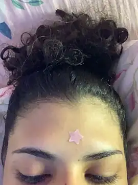 luluzinhax online show from February 15, 3:25 am