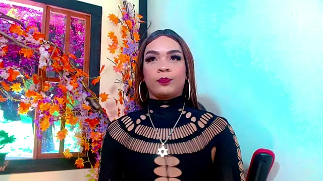 Cristal Villael online show from October 25, 7:08 pm