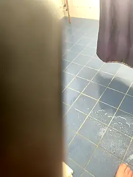 Snapshot of MrScrr chatting on November 8, 11:10 am MrScrr online show from November 8, 11:10 am