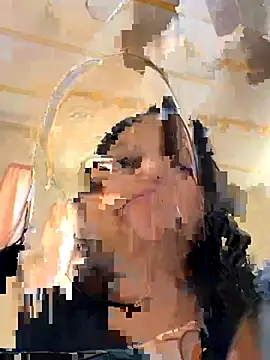 Snapshot of pocahonta69mermaid chatting on November 30, 3:27 pm pocahonta69mermaid online show from November 30, 3:27 pm