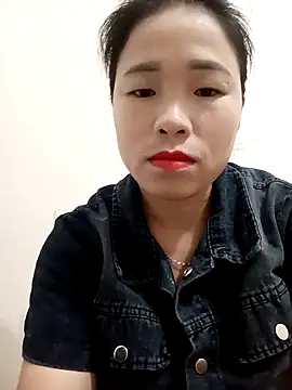 Snapshot of sumy-00 chatting on November 23, 2:33 am sumy-00 online show from November 23, 2:33 am