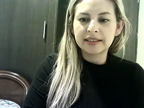 Valery  Rouse  online show from November 3, 3:52 am