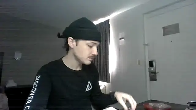 Snapshot of Jbenz420 chatting on February 21, 9:27 pm Jbenz420 online show from February 21, 9:27 pm